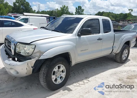 2008 Toyota Tacoma Prerunner V6 z USA, uszkodzony, nr VIN 5TETU62N78Z481969